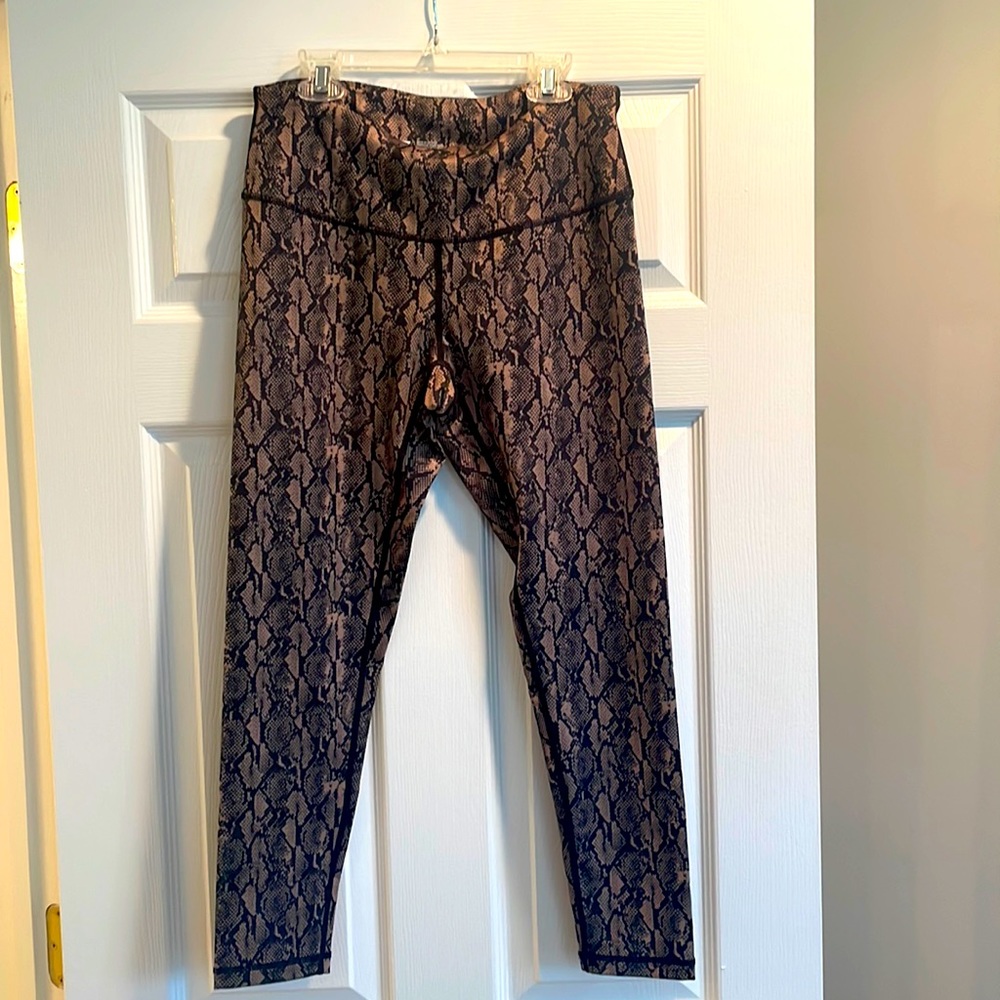 Z by Zella cropped snake print workout pant